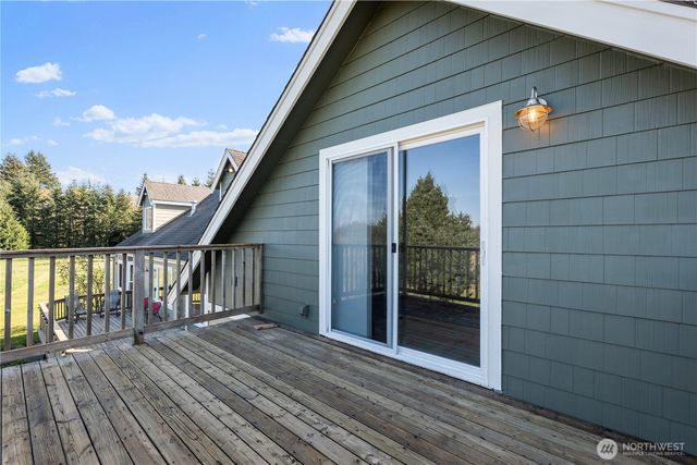 3404 Meadow Wood Lane, Ferndale, WA 98248