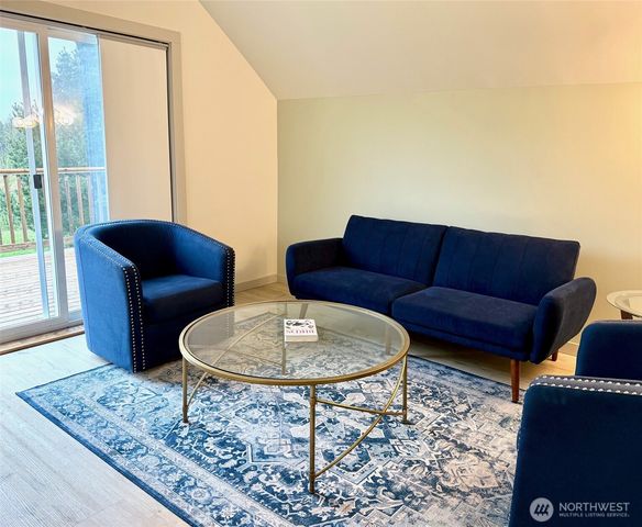 3404 Meadow Wood Lane, Ferndale, WA 98248