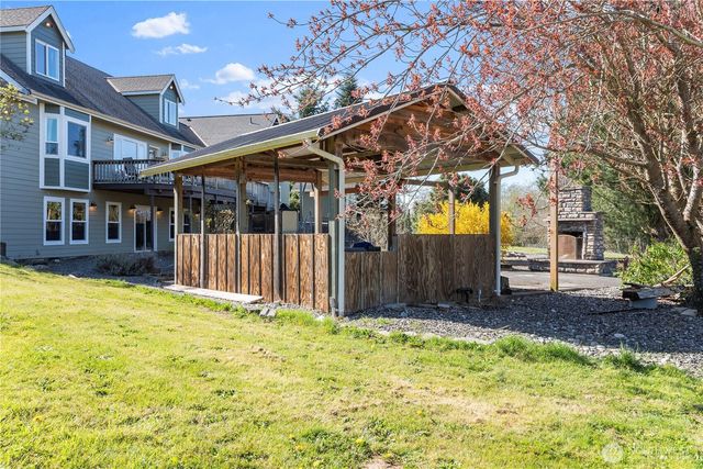 3404 Meadow Wood Lane, Ferndale, WA 98248