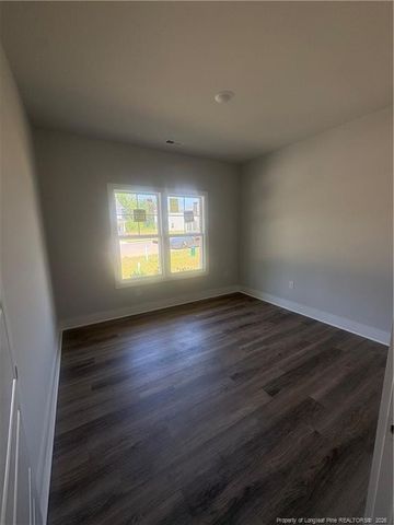 853 Southerland Peak Drive, Raeford, NC 28376
