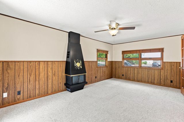 5355 Northport Drive, Brooklyn Center, MN 55429