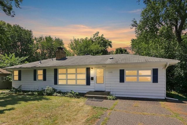 5355 Northport Drive, Brooklyn Center, MN 55429