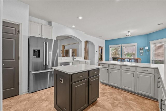 1731 Round Rock Street, Friendswood, TX 77546