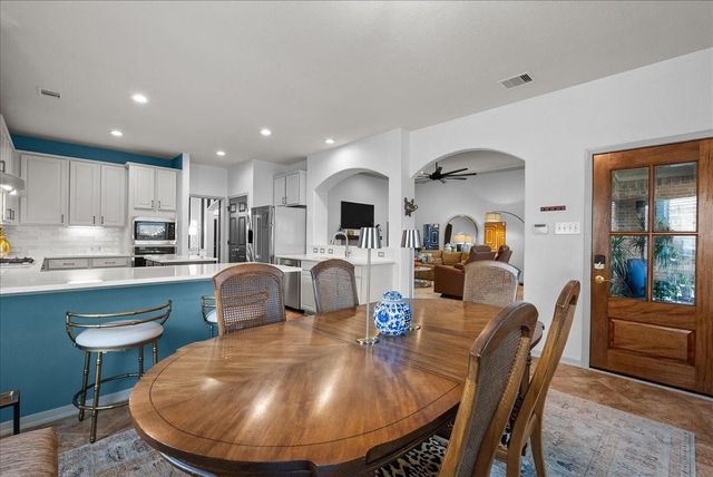 1731 Round Rock Street, Friendswood, TX 77546