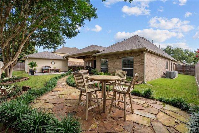 1731 Round Rock Street, Friendswood, TX 77546
