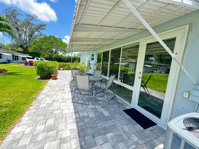512 High Point Drive, Delray Beach, FL 33445