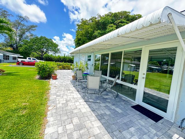 512 High Point Drive, Delray Beach, FL 33445