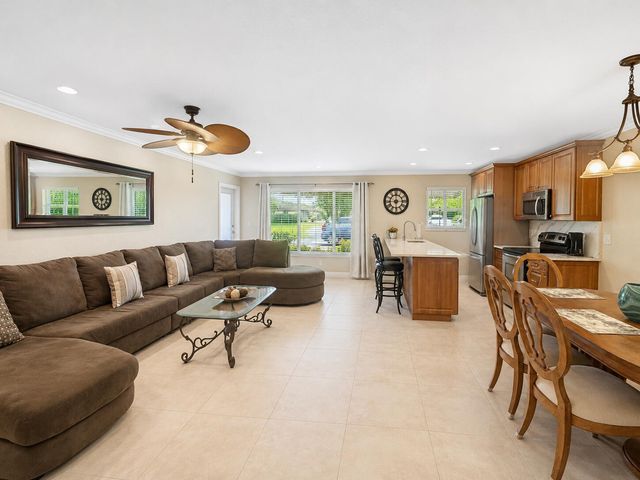 512 High Point Drive, Delray Beach, FL 33445