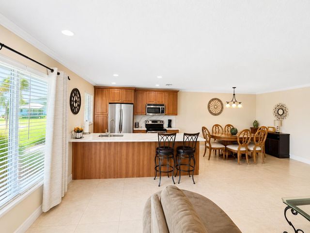 512 High Point Drive, Delray Beach, FL 33445
