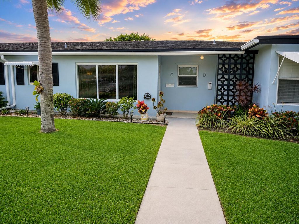 512 High Point Drive, Delray Beach, FL 33445