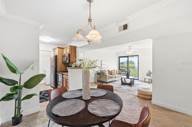 455 ALT 19 S 216, Palm Harbor, FL 34683