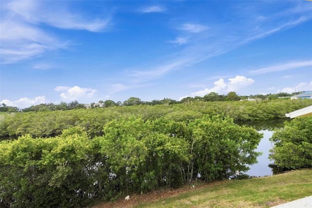 455 ALT 19 S 216, Palm Harbor, FL 34683