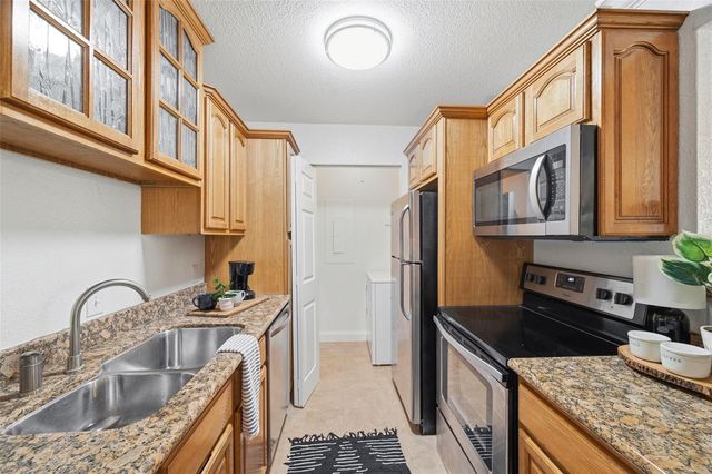 455 ALT 19 S 216, Palm Harbor, FL 34683