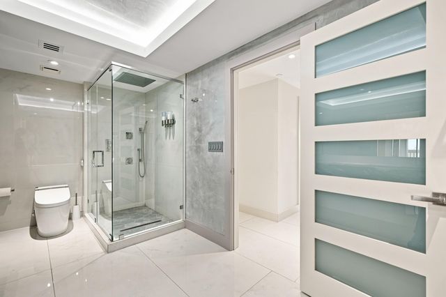2000 Island Boulevard 2905, Aventura, FL 33160