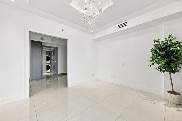 2000 Island Boulevard 2905, Aventura, FL 33160