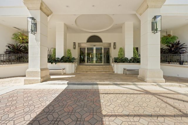 2000 Island Boulevard 2905, Aventura, FL 33160