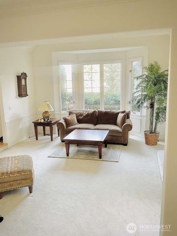 5634 167th Place SE, Bellevue, WA 98006