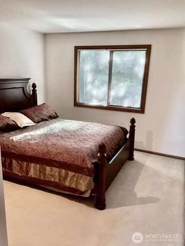 5634 167th Place SE, Bellevue, WA 98006