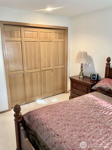 5634 167th Place SE, Bellevue, WA 98006