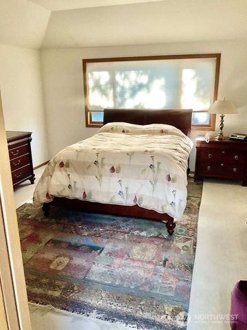 5634 167th Place SE, Bellevue, WA 98006