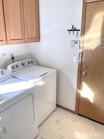 5634 167th Place SE, Bellevue, WA 98006