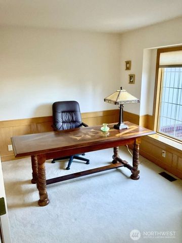 5634 167th Place SE, Bellevue, WA 98006