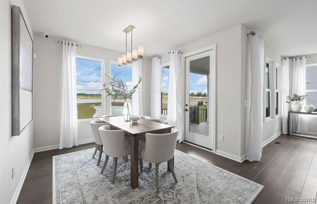 2055 Marigold Way, Milford, MI 48381