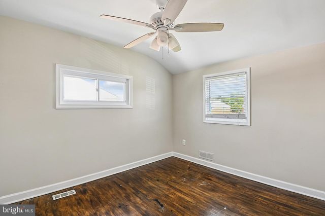 8022 WALLACE, Baltimore, MD 21222