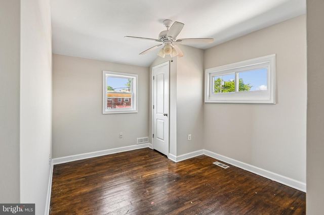 8022 WALLACE, Baltimore, MD 21222