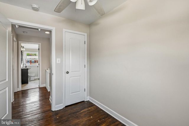 8022 WALLACE, Baltimore, MD 21222