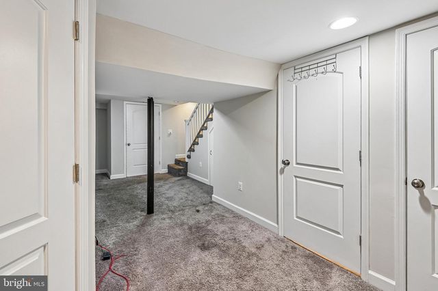 8022 WALLACE, Baltimore, MD 21222