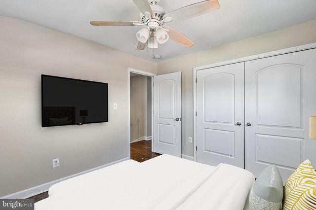 8022 WALLACE, Baltimore, MD 21222