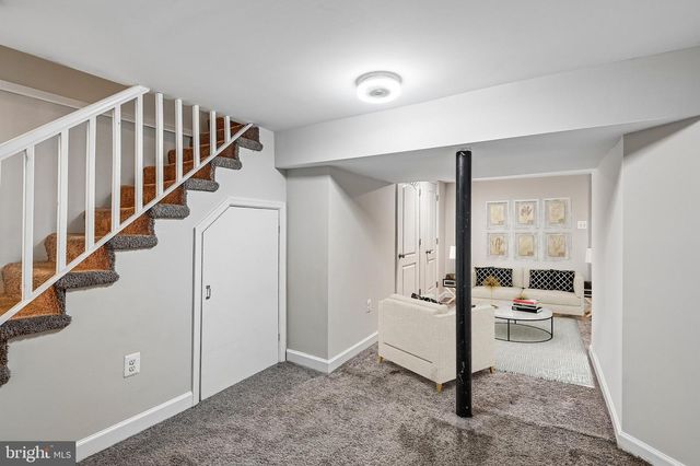 8022 WALLACE, Baltimore, MD 21222