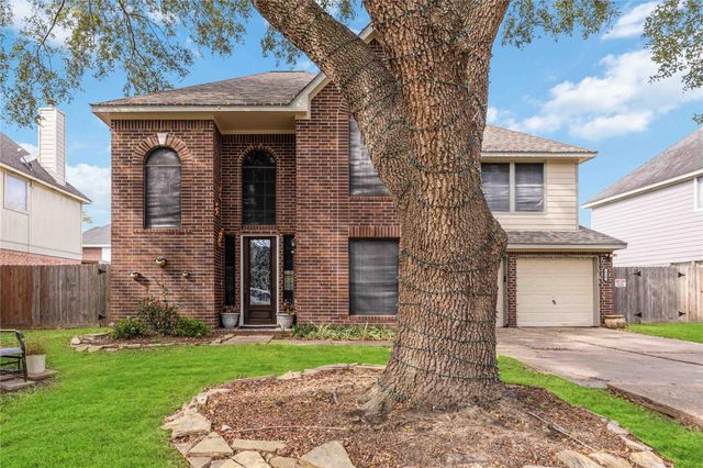 414 Welford Lane, Highlands, TX 77562