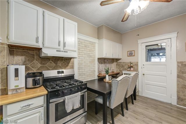 15301 Daniel Avenue, Cleveland, OH 44110