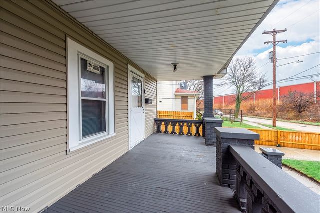 15301 Daniel Avenue, Cleveland, OH 44110