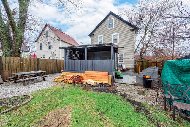 15301 Daniel Avenue, Cleveland, OH 44110