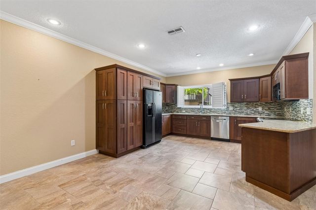 487 PINELLAS BAYWAY S 207, St Petersburg, FL 33715
