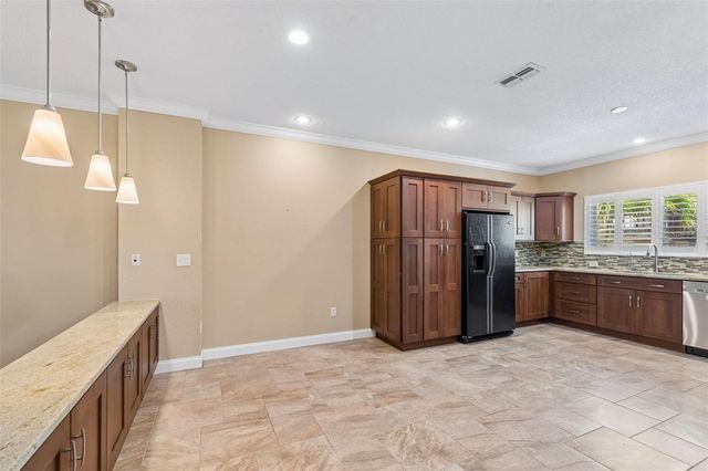 487 PINELLAS BAYWAY S 207, St Petersburg, FL 33715