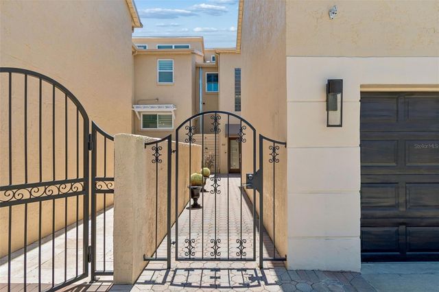 487 PINELLAS BAYWAY S 207, St Petersburg, FL 33715