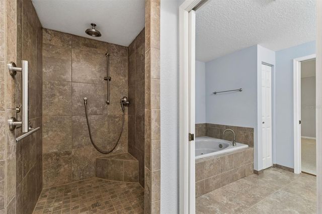 487 PINELLAS BAYWAY S 207, St Petersburg, FL 33715