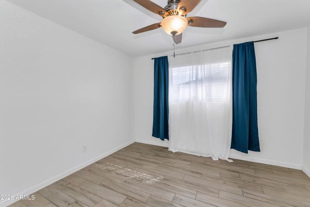 3904 E SAHUARO Drive, Phoenix, AZ 85028
