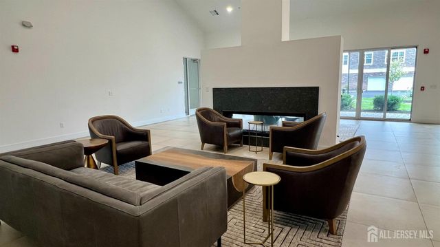 542 Lorhan Drive, Piscataway, NJ 08854