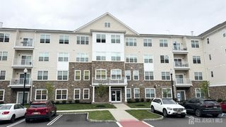 542 Lorhan Drive, Piscataway, NJ 08854