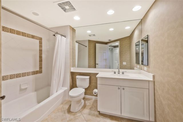 23650 Via Veneto BLVD 202, Bonita Springs, FL 34134