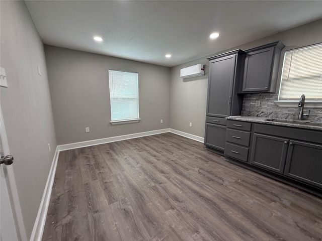 1146 Majestic Street A, Houston, TX 77020