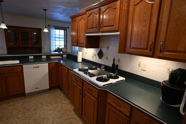 11365 US Highway 14 N, Brooklyn, WI 53521