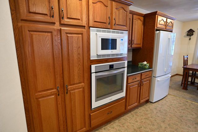 11365 US Highway 14 N, Brooklyn, WI 53521