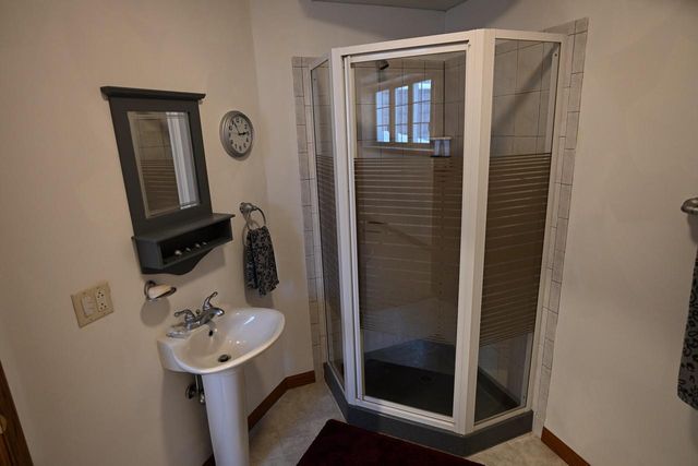 11365 US Highway 14 N, Brooklyn, WI 53521