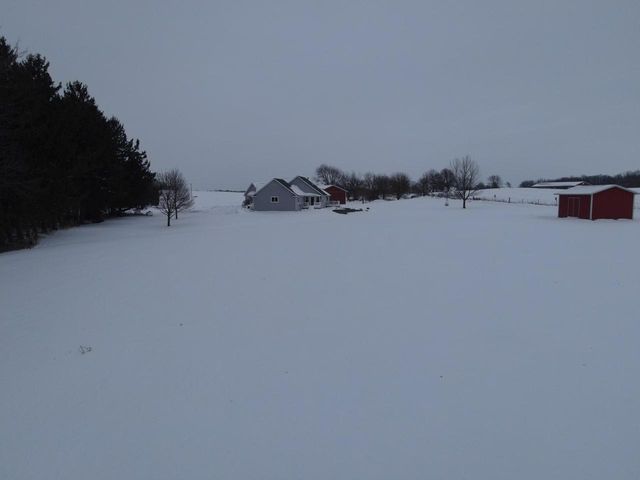 11365 US Highway 14 N, Brooklyn, WI 53521